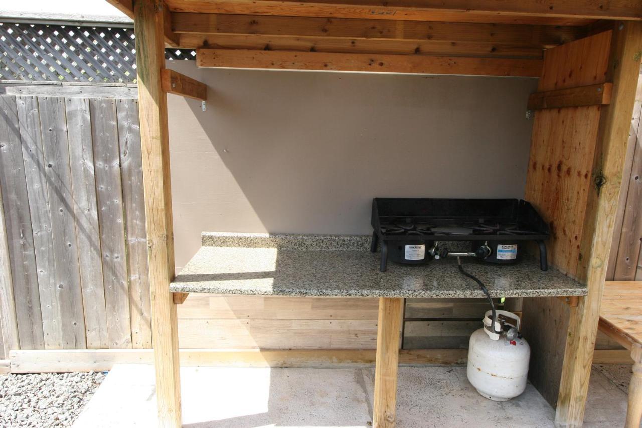 Pelican Guest House. Village Style Living. Spend Vacation Time In Eco Place! Форт-Эри Экстерьер фото